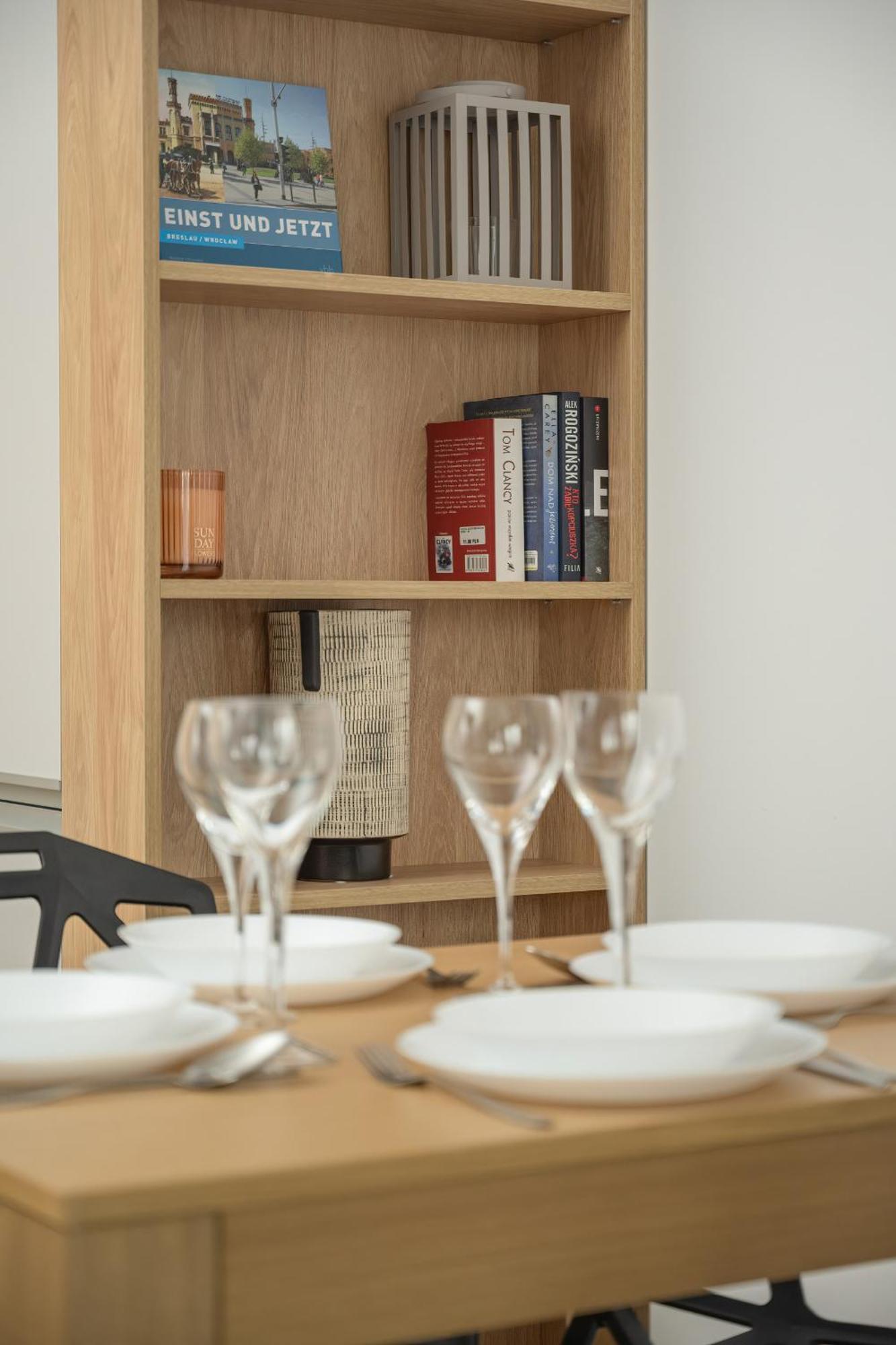 Michalczyka Stylish Apartment With Parking In The City Center Of Wroclaw By Noclegi Renters מראה חיצוני תמונה