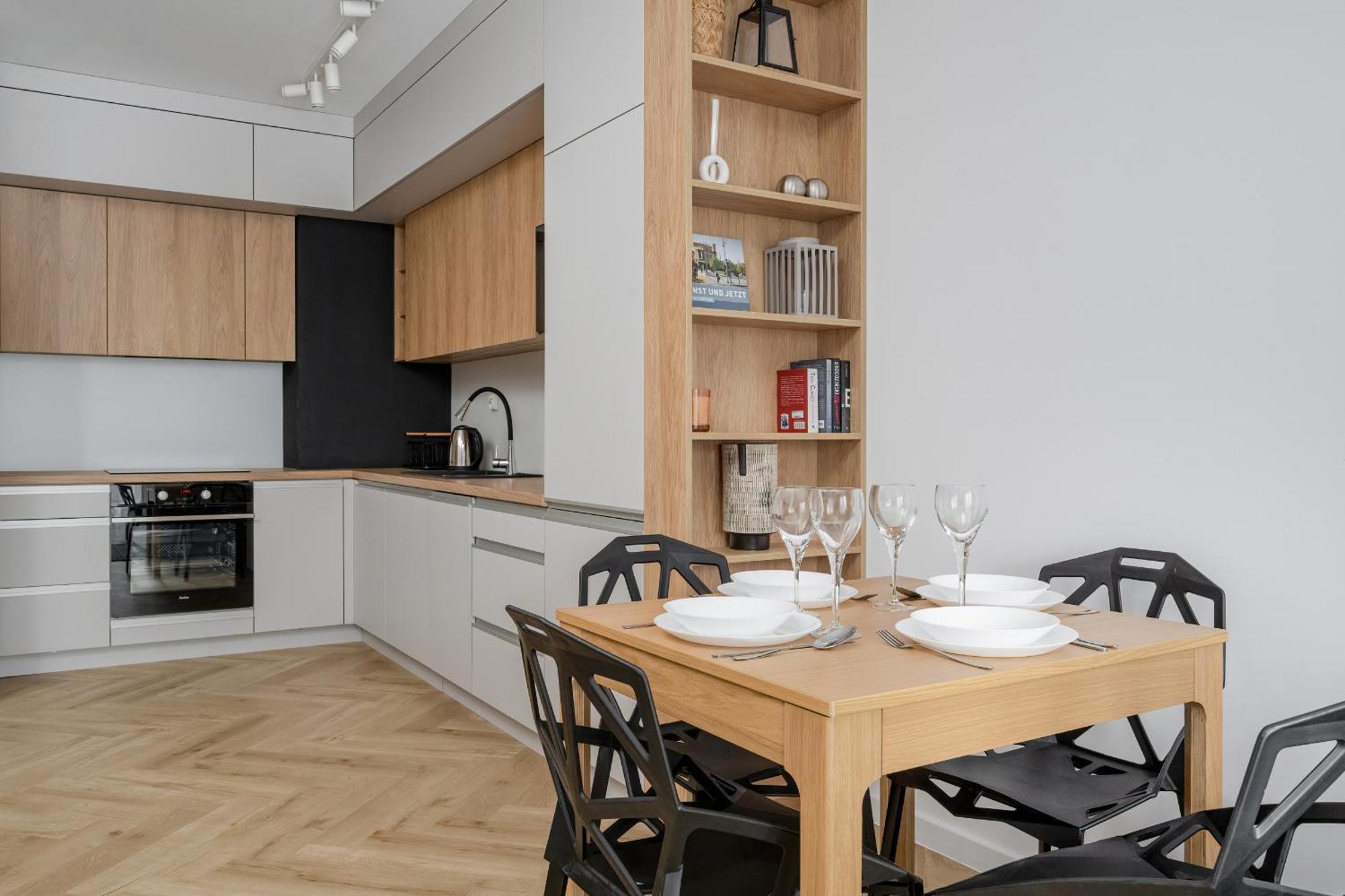 Michalczyka Stylish Apartment With Parking In The City Center Of Wroclaw By Noclegi Renters מראה חיצוני תמונה