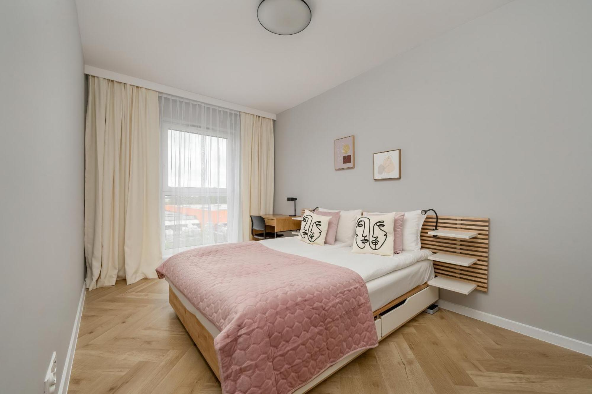 Michalczyka Stylish Apartment With Parking In The City Center Of Wroclaw By Noclegi Renters מראה חיצוני תמונה